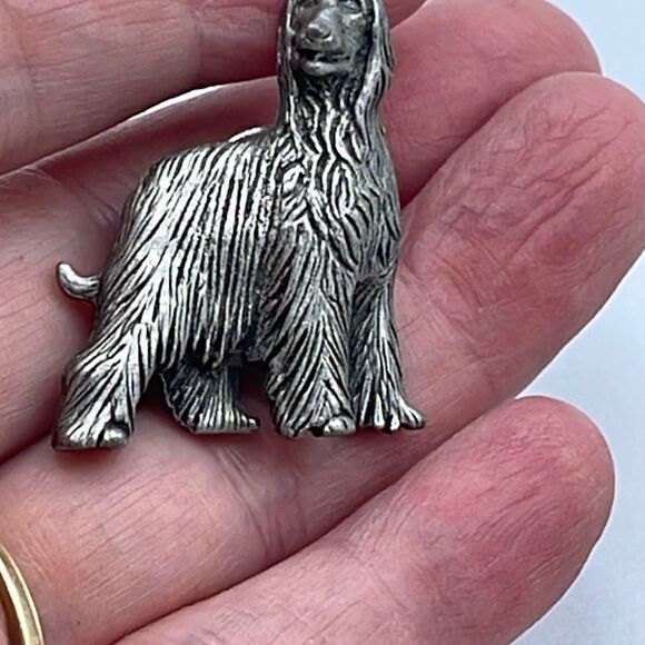 Vintage Afghan Hound pewter pin. - Picture 3 of 7